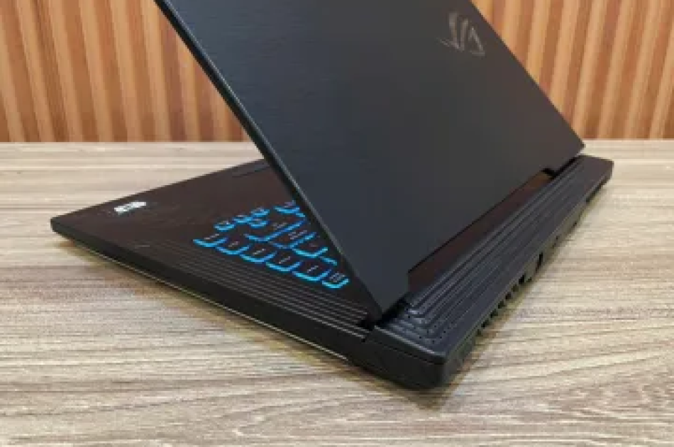 Laptop Gaming Asus ROG Strix G15 - 15.6